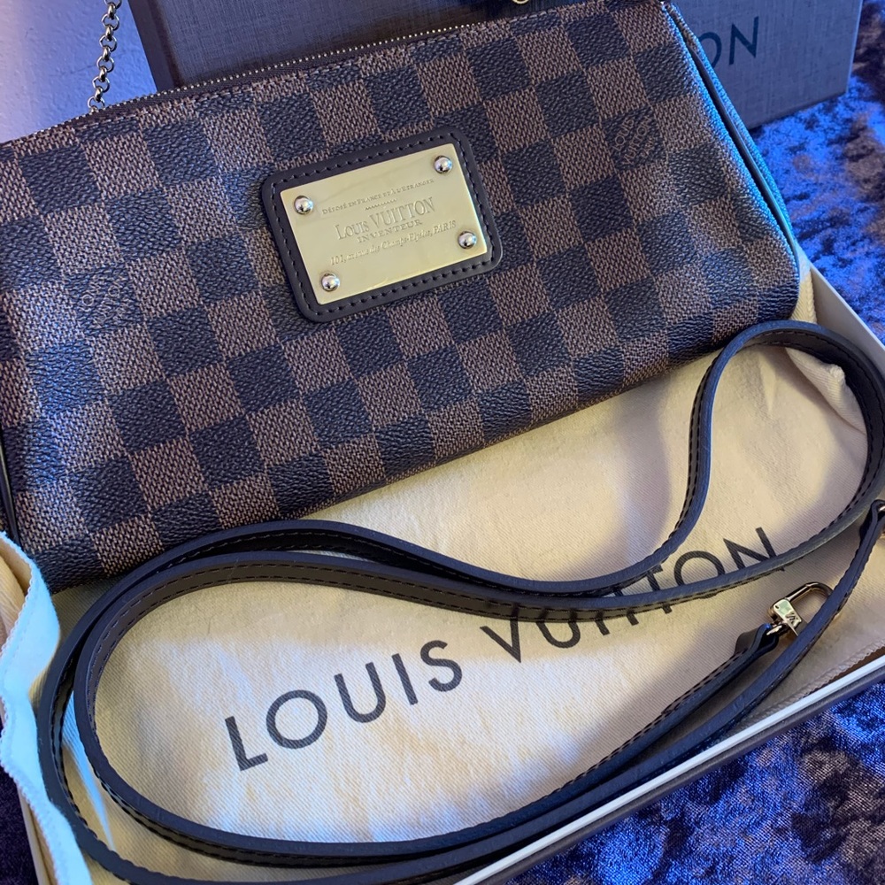Louis Vuitton Damier Ebene Eva Clutch